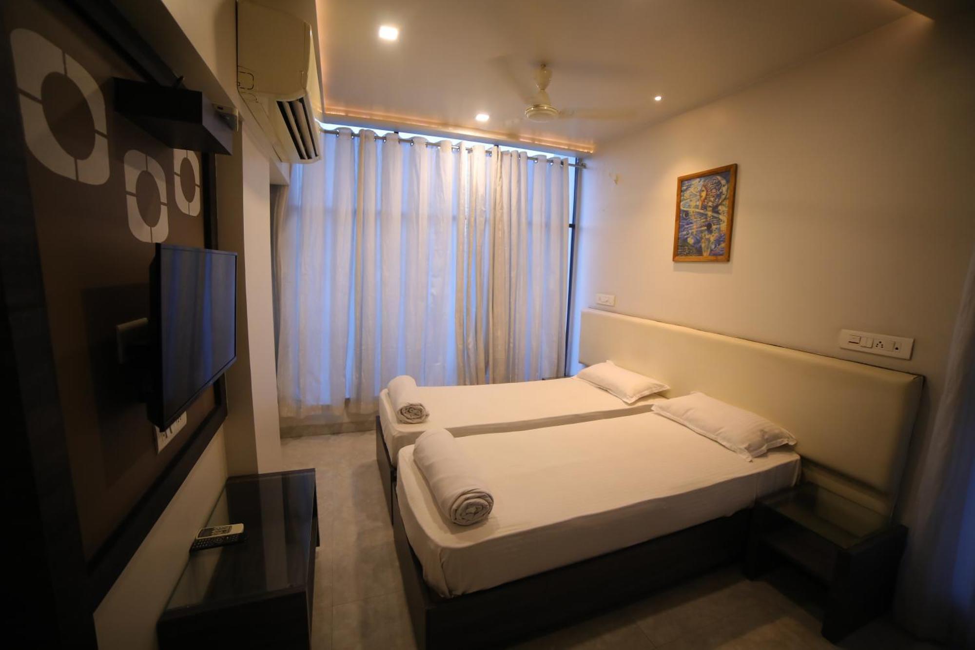 Hotel Nirvana Residency Nagpur Exterior photo